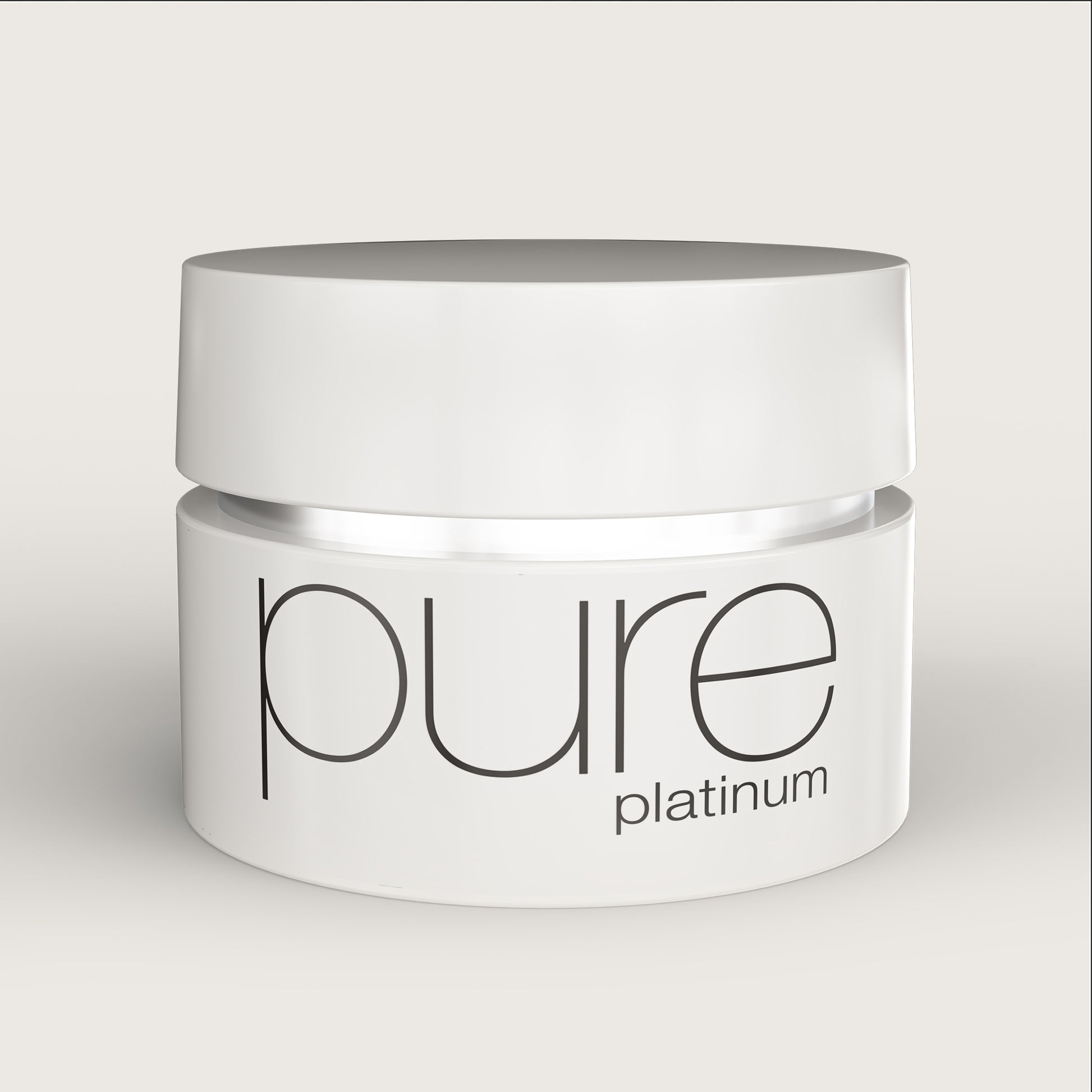 Vasetto di crema "platino puro" su sfondo beige