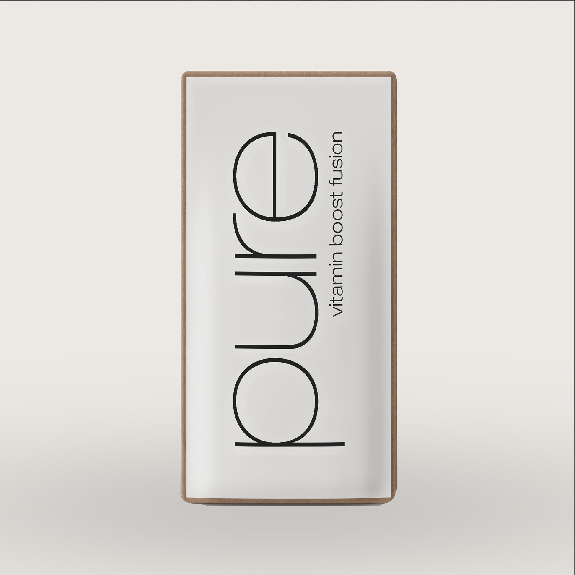Bustina del prodotto pure Vitamin boost fusion su sfondo beige.