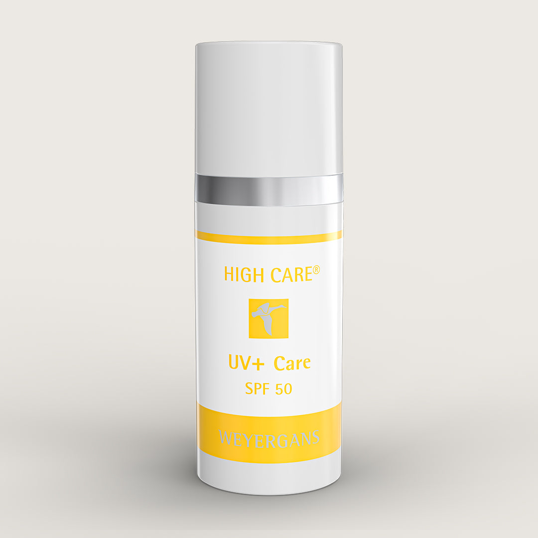 Flacone di UV+ Care SPF 50 Weyergans High Care su sfondo beige.